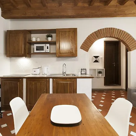 Borgo Pinti Lägenhet *